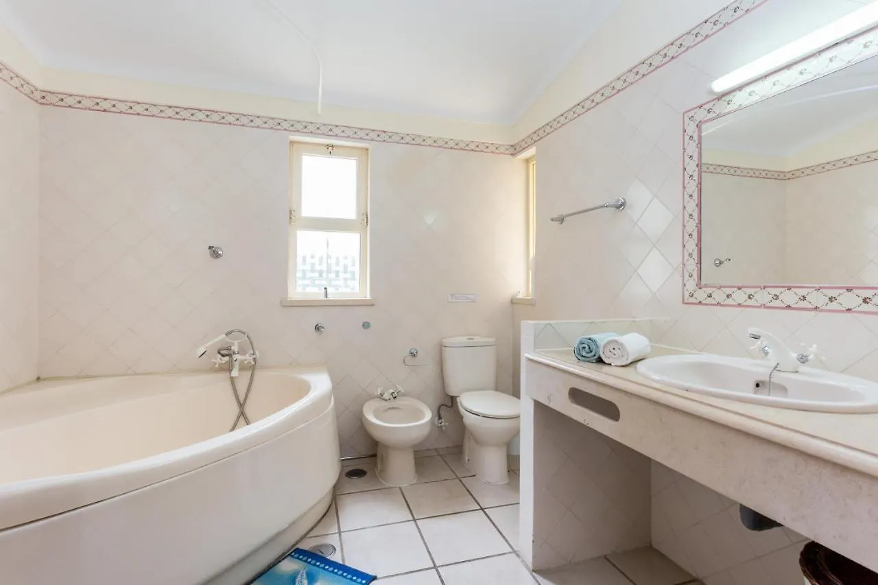 Helmar By Algarve Villa Holidays Gale  Gale (Albufeira)